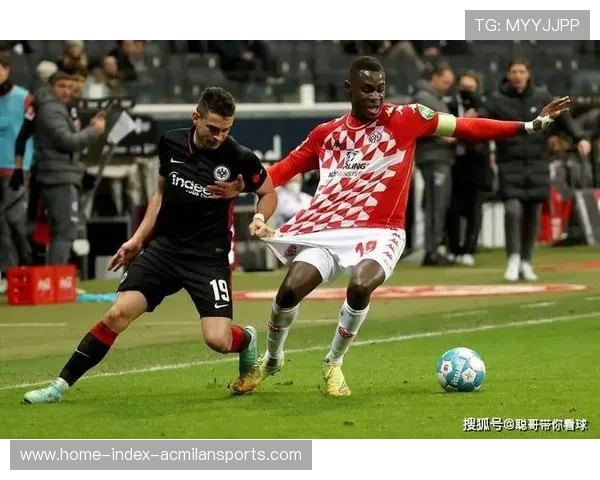 法兰克福前锋训练状态爆棚,客场威胁倍增 法兰克福前锋训练状态爆棚,客场威胁倍增