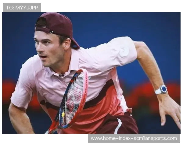 网球选手底线连续攻防堪称教科书