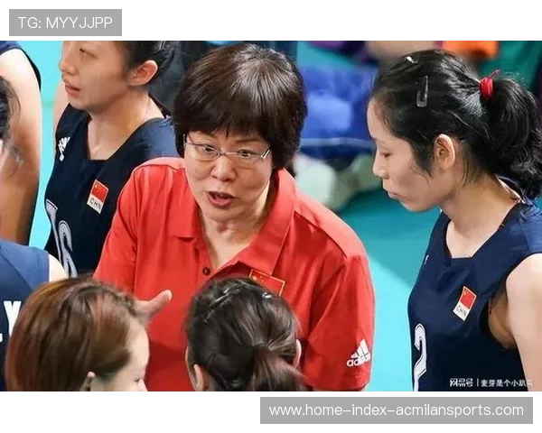 中国女排主帅谈奥运目标：继续争金，中国女排奥运领队