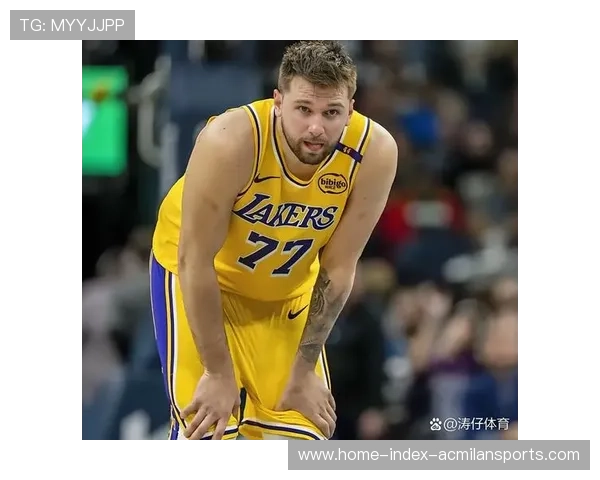 东契奇29+11+10：送约基奇式妙传 被犯规后随手一扔超远命中，东契奇亲签