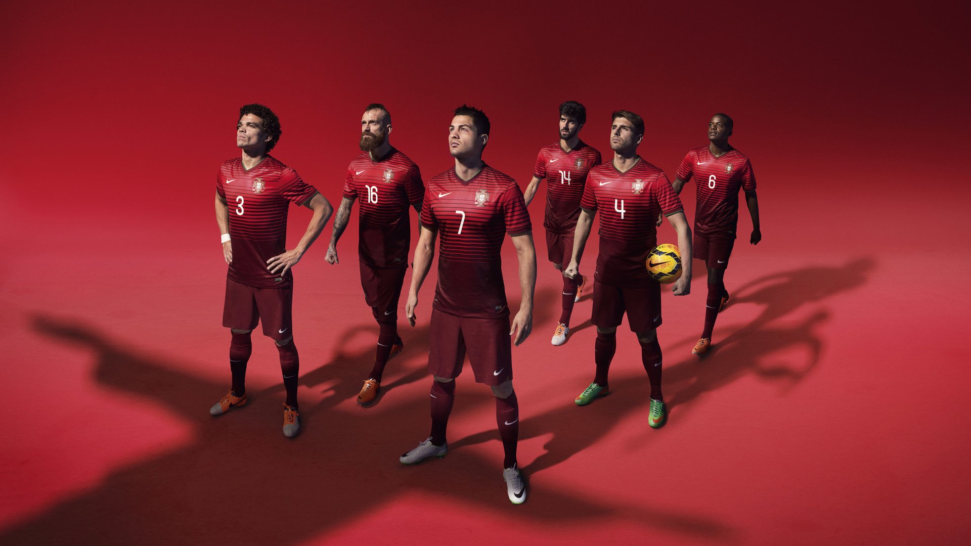 世界杯激情夜:精彩瞬间不停歇!,世界杯超燃视频